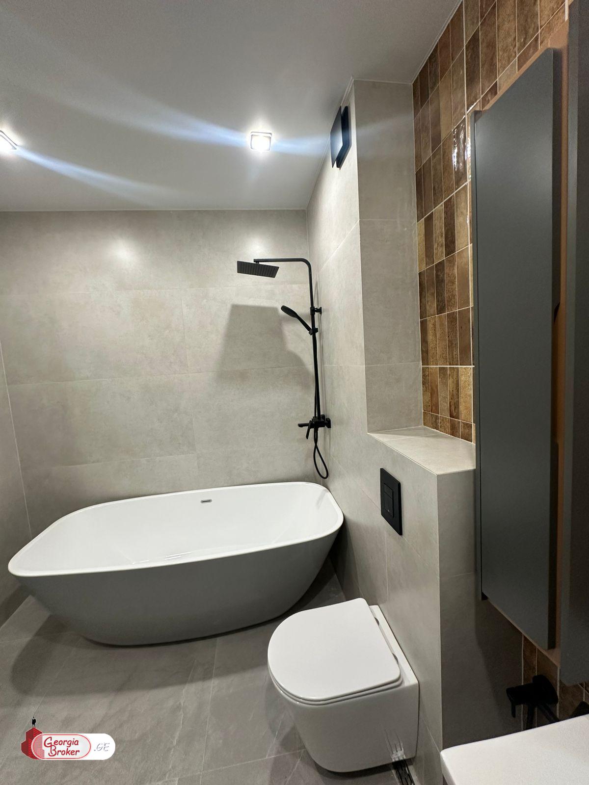 nearly repaired 3-room apartment for sale